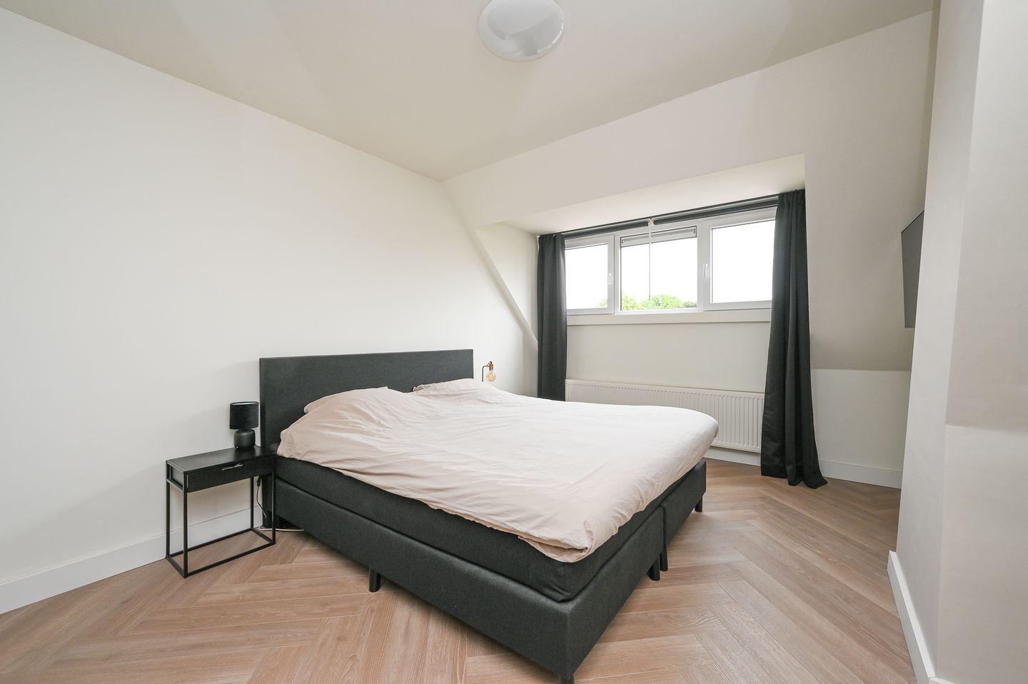 Foto 20 van Scheepvaartplein 8-B