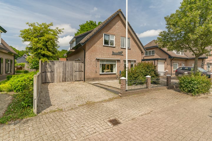 Foto 5 van Hoefslag 8