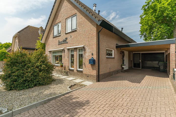 Photo 7 of Hoefslag 8