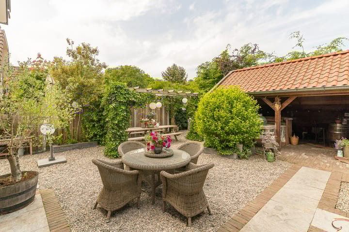 Photo 38 of Hoefslag 8