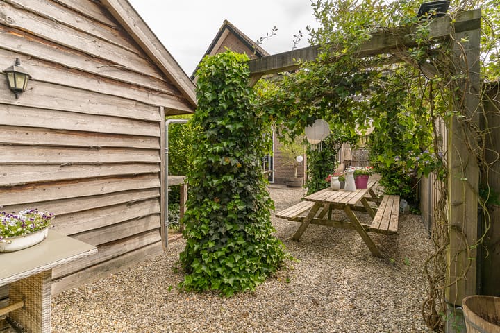 Photo 42 of Hoefslag 8