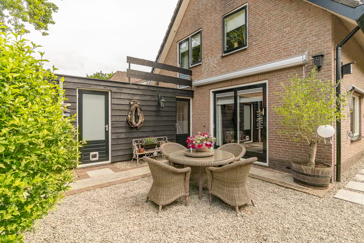 Photo 47 of Hoefslag 8