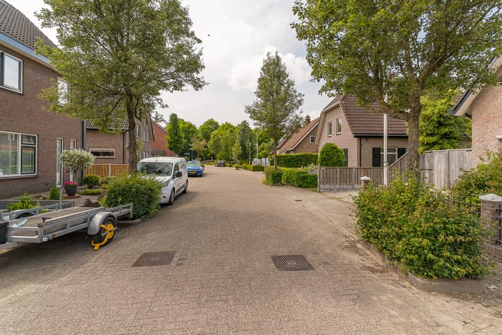 Photo 57 of Hoefslag 8