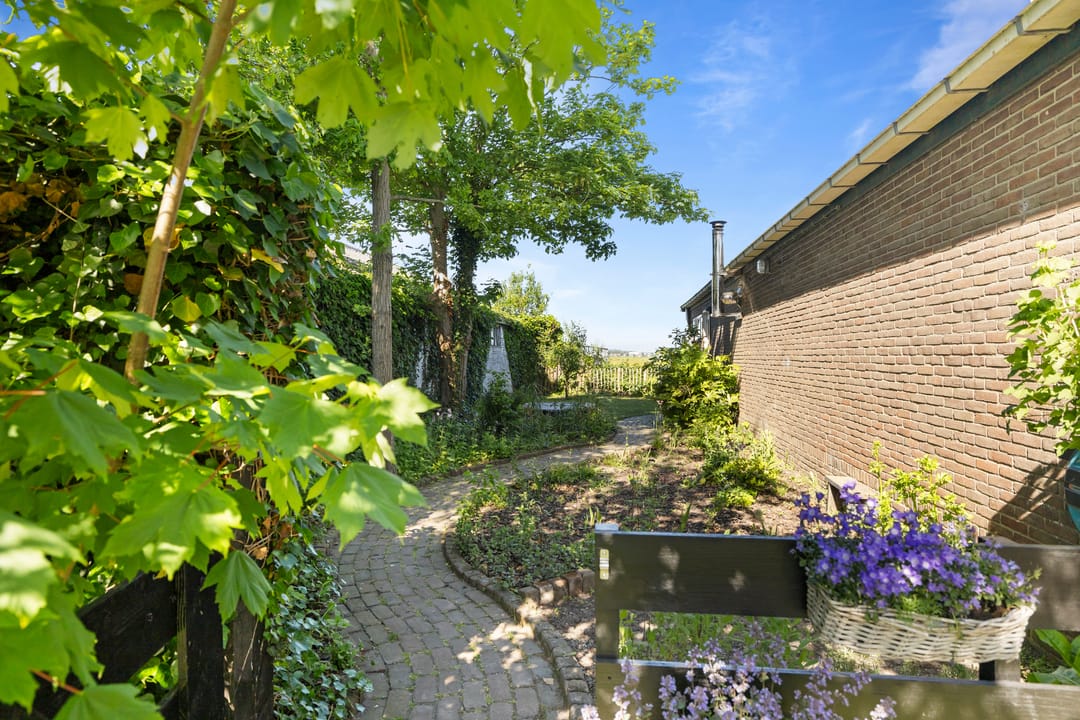 Foto 32 van Langevliet 32-A