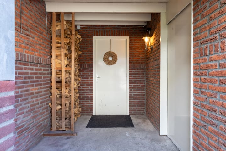 Foto 69 van Graaf Florisweg 134