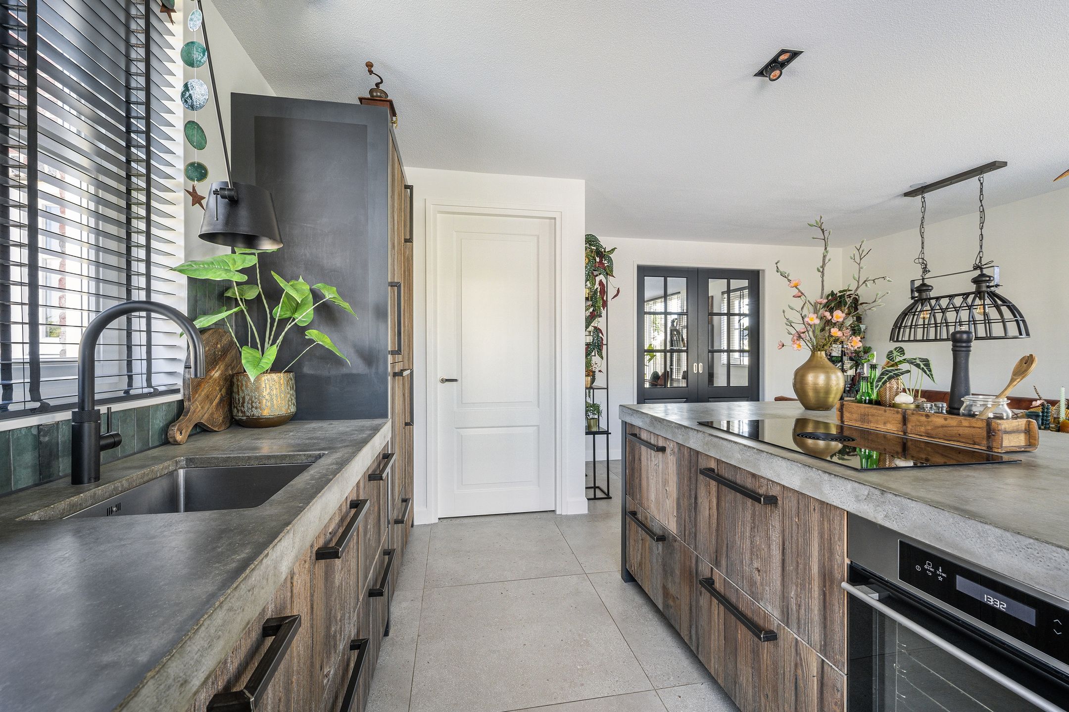 Photo 24 of Essenlaan 96