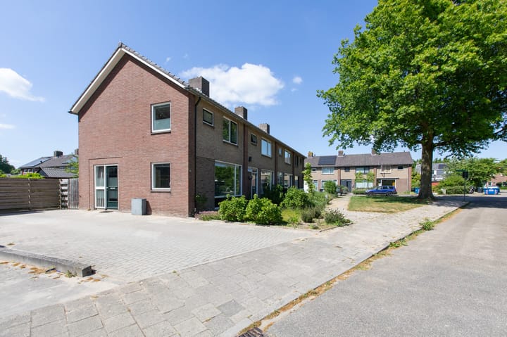 Foto 26 van Schoutenlaan 8