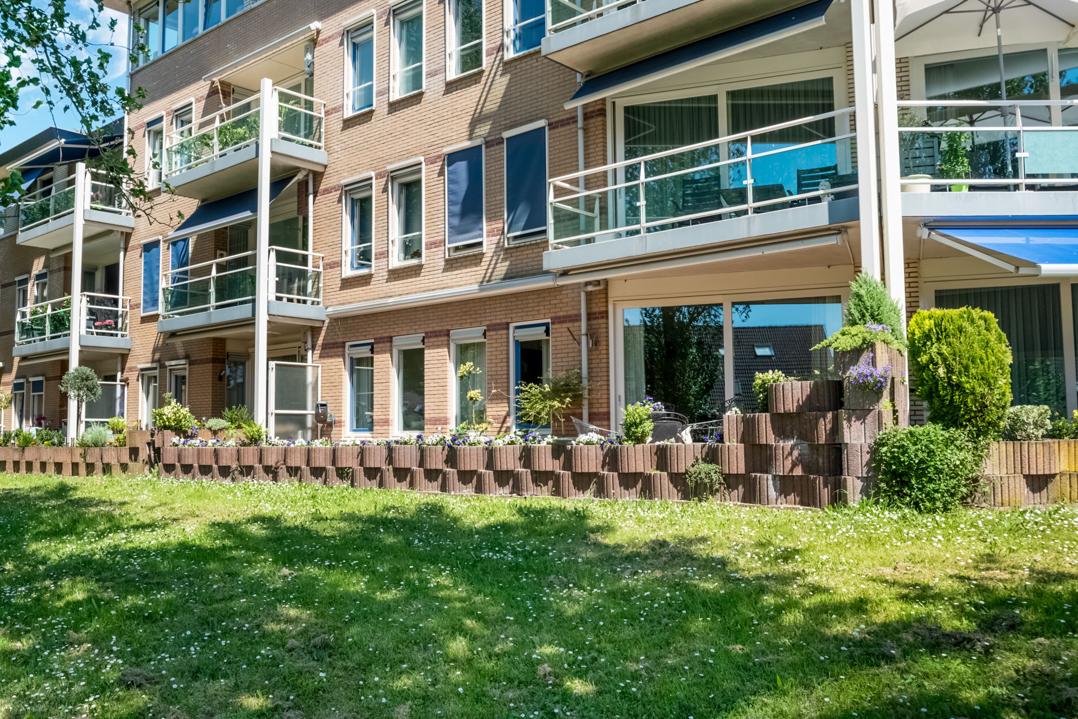 Foto 6 van Meester Linssenhof 27