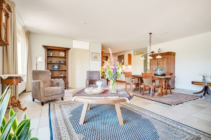 Foto 20 van Meester Linssenhof 27