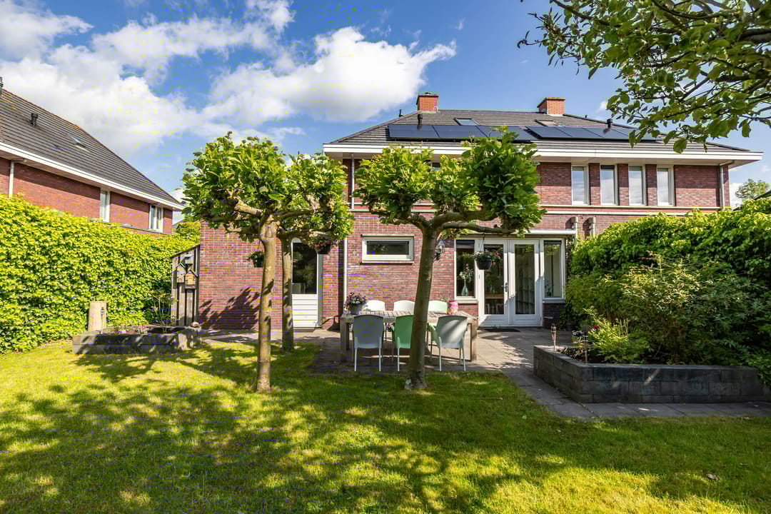 Foto 38 van Alberdina Beerlinglaan 30