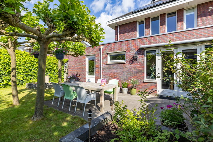 Foto 41 van Alberdina Beerlinglaan 30