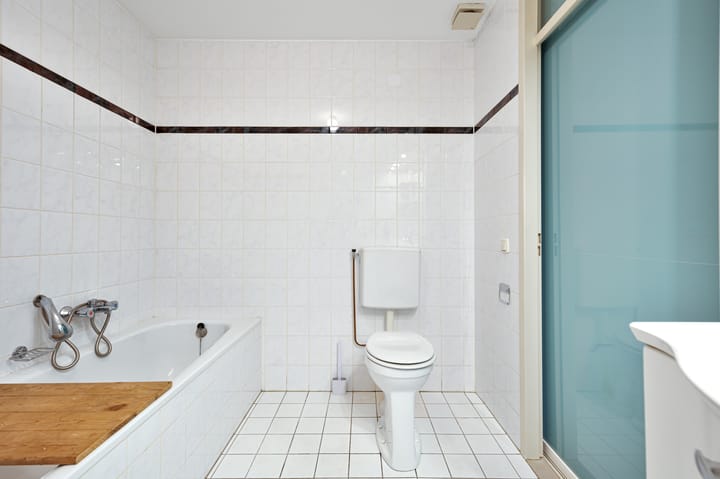 Photo 16 of Schubertstraat 8