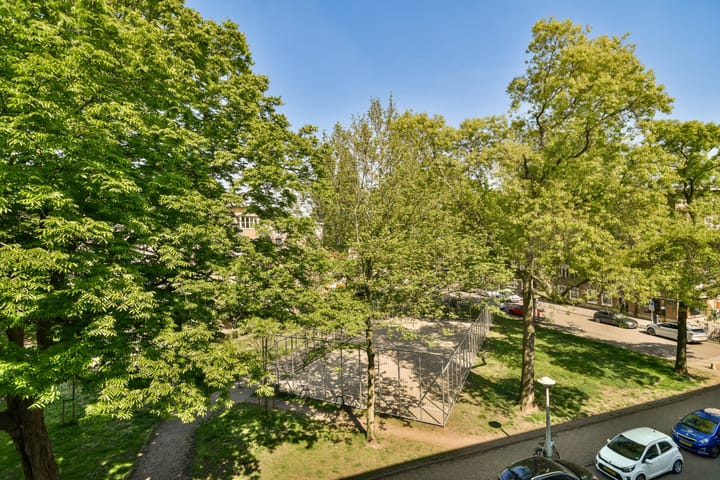 Foto 18 van Kijkduinstraat 57-3