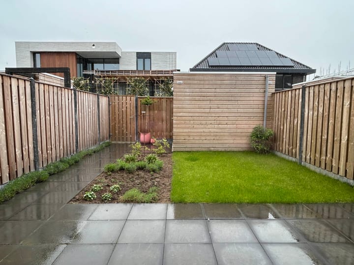 Photo 4 of Podium 35