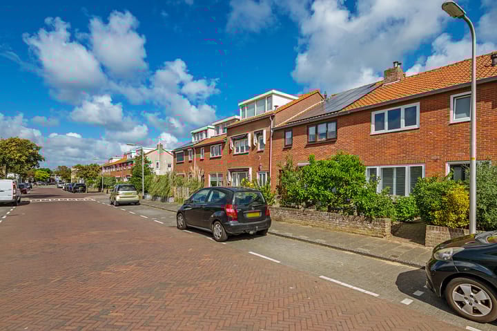 Photo 1 of Albert Verweystraat 11