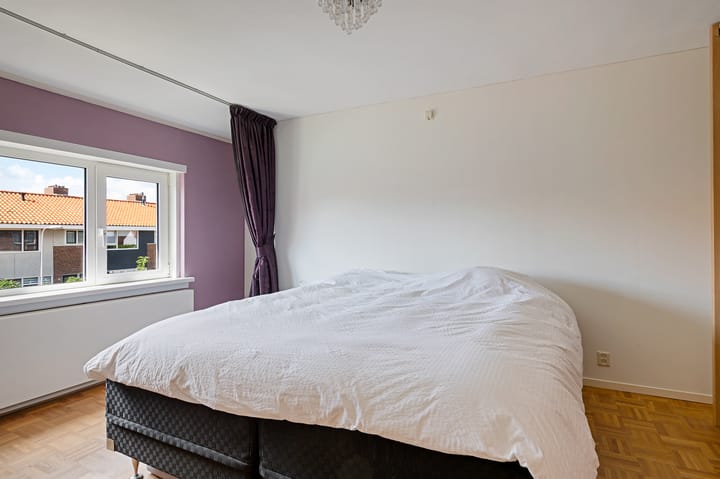 Photo 22 of Albert Verweystraat 11