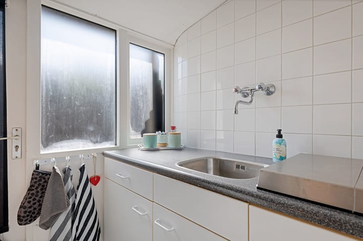 Photo 28 of Albert Verweystraat 11