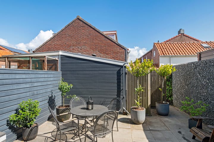 Photo 35 of Albert Verweystraat 11