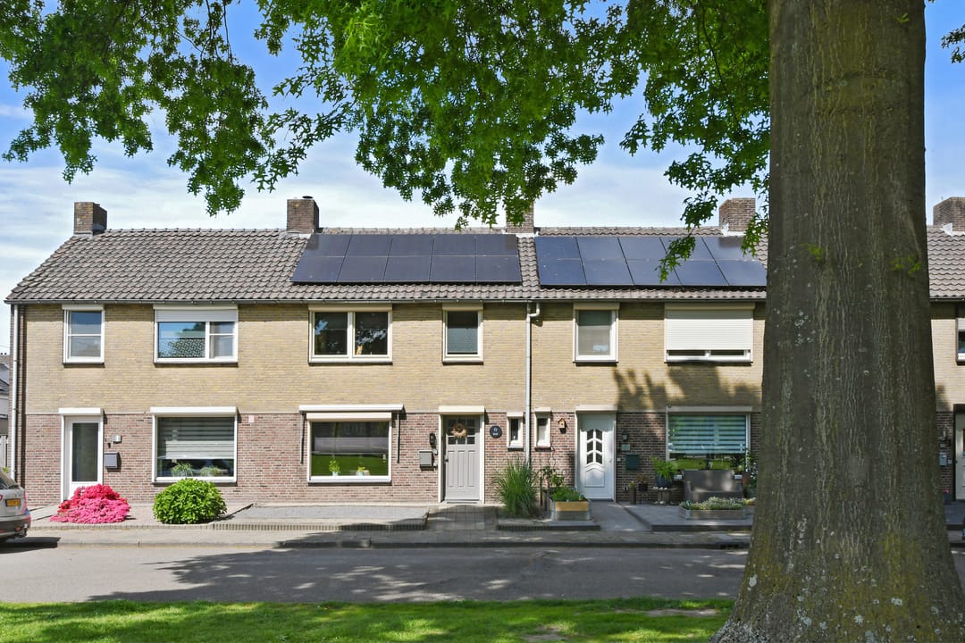 Photo 1 of Overmazestraat 19