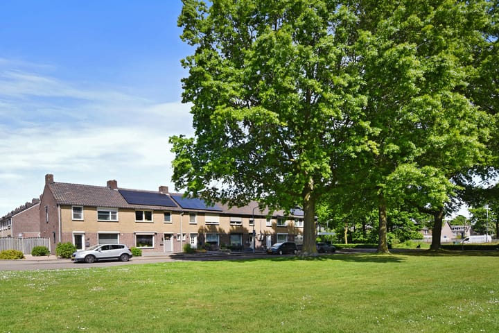 Foto 24 van Overmazestraat 19