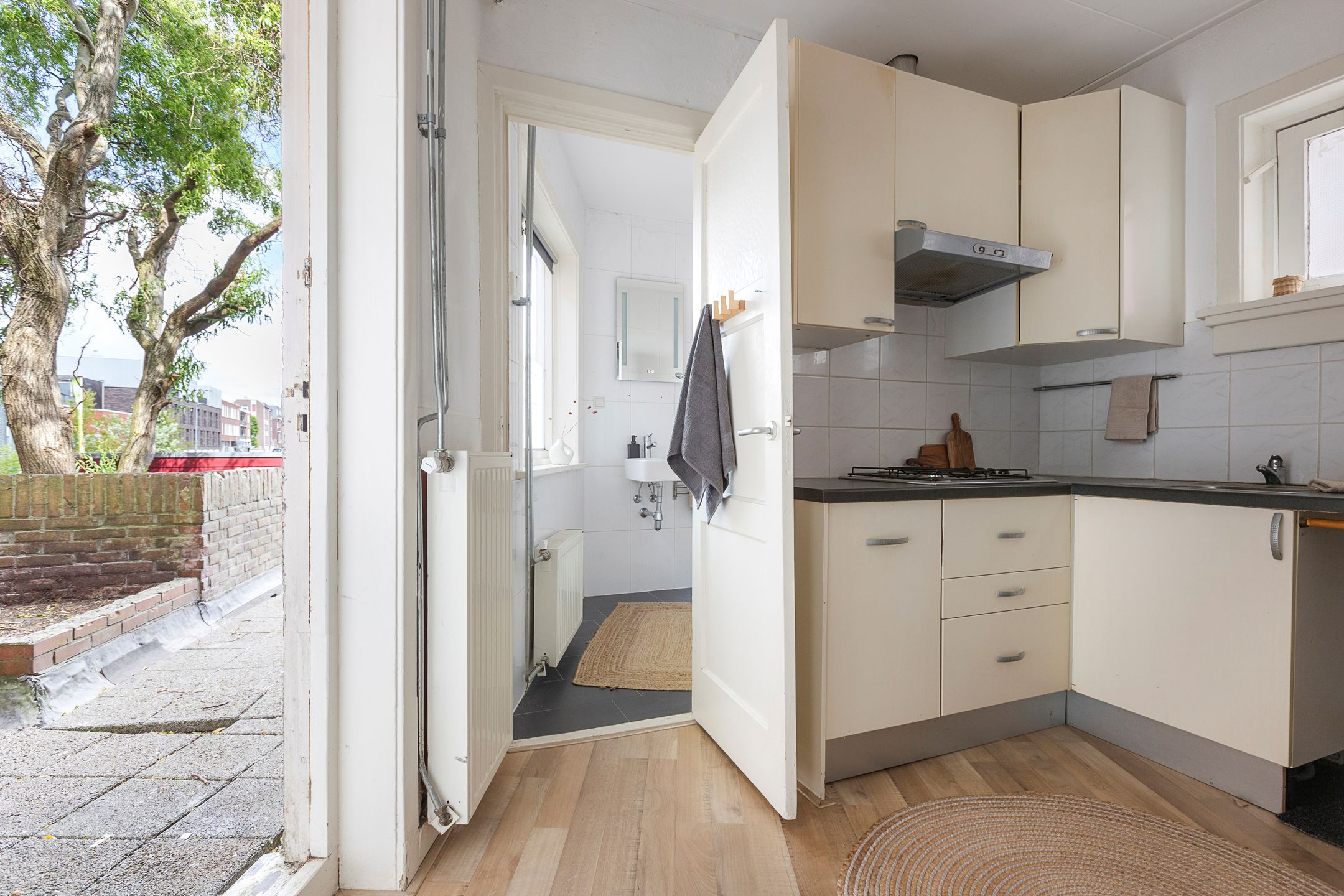 Photo 21 of Merwedestraat 26
