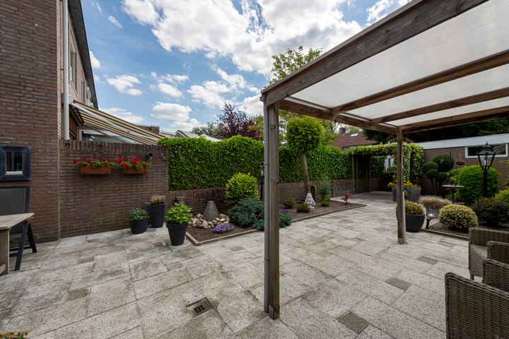 Foto 29 van Bruggenrijt 25