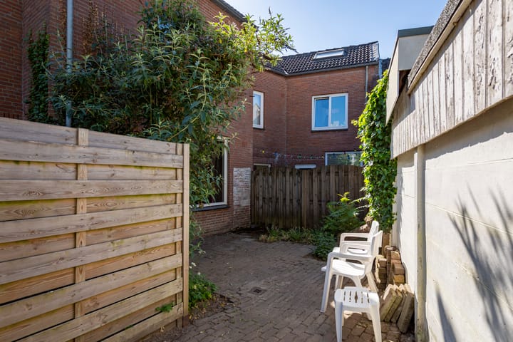 Foto 31 van Paterstraat 55-C