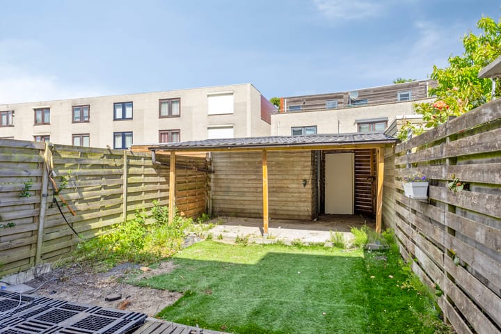 Photo 35 of Paulus Potterstraat 109