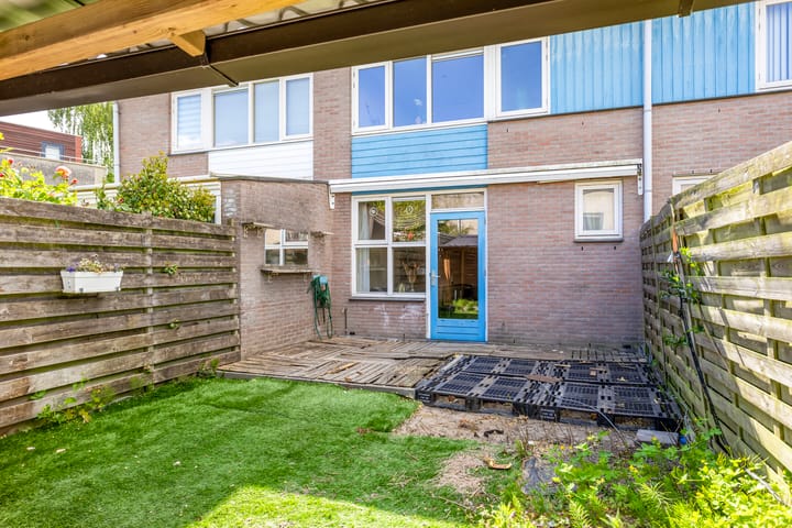 Photo 38 of Paulus Potterstraat 109