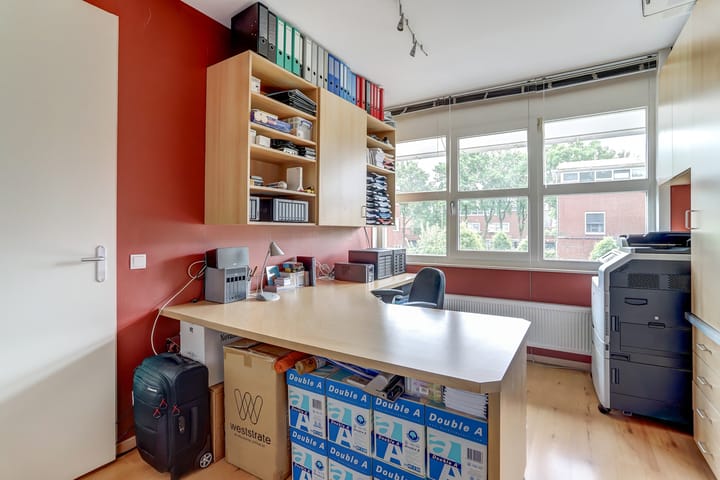 Foto 27 van Hermelijnvlinder 31