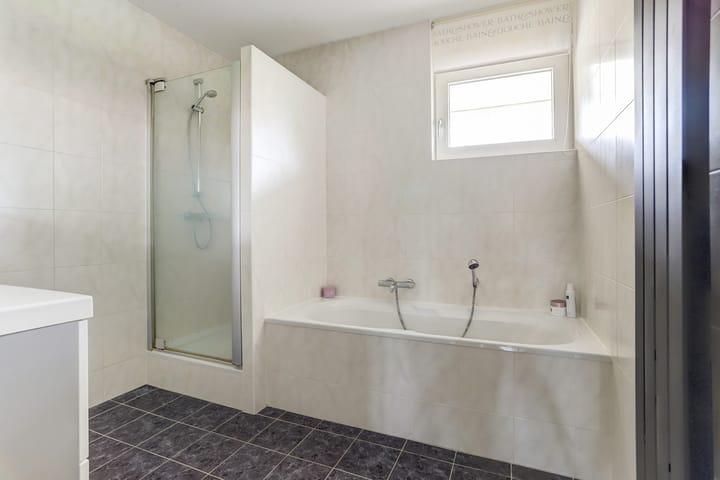 Foto 28 van Hermelijnvlinder 31