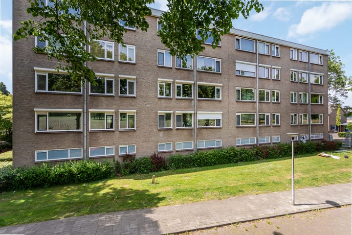 Photo 20 of J.J. van Deinselaan 436