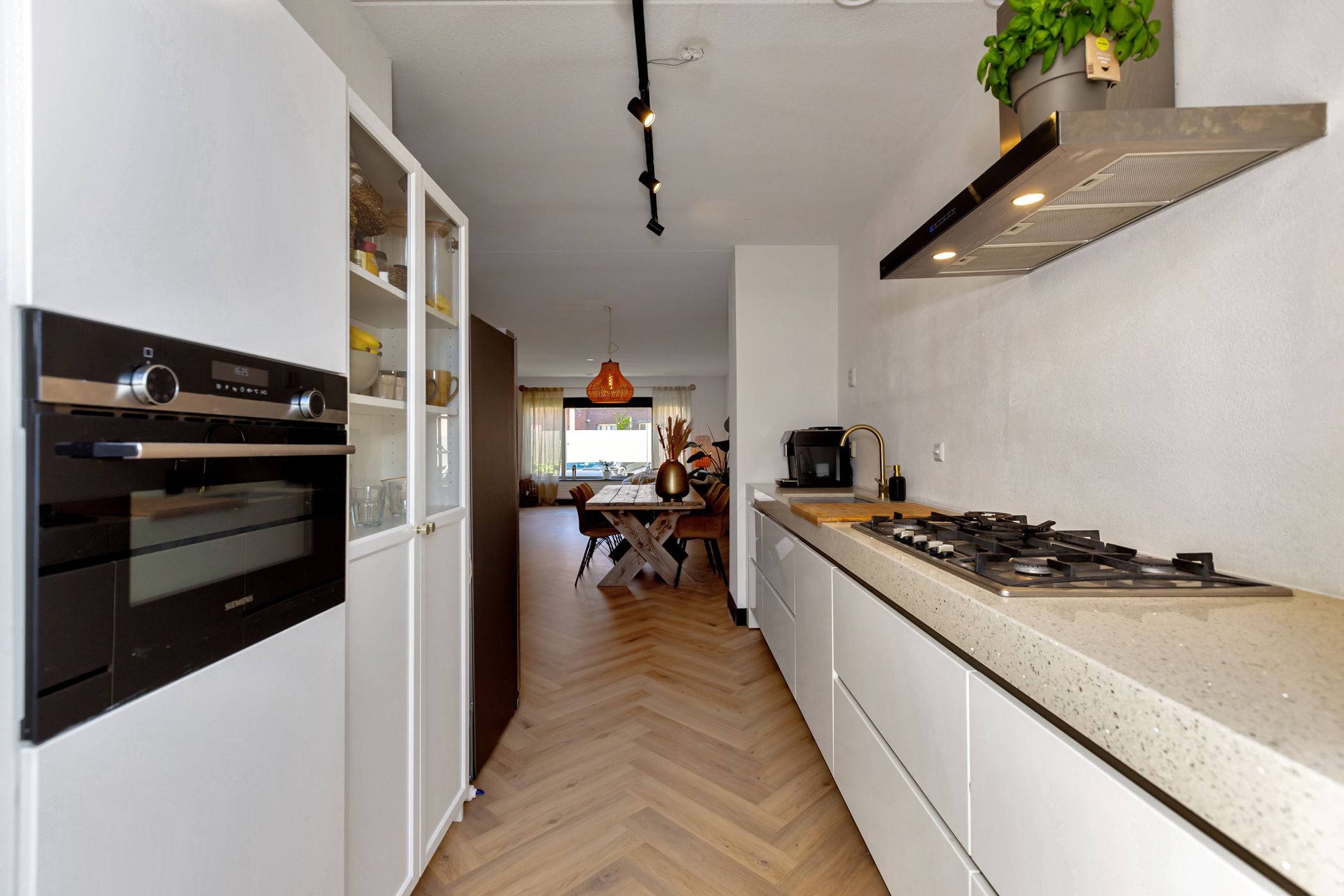 Foto 12 van Vroonhoevelaan 5