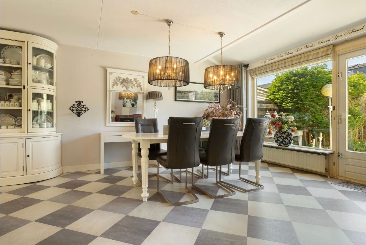 Photo 10 of Haya van Somerensingel 107