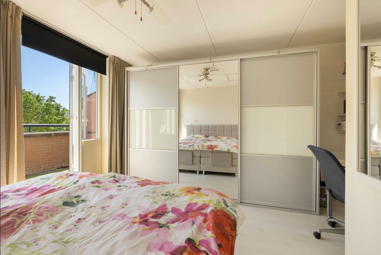 Photo 42 of Haya van Somerensingel 107