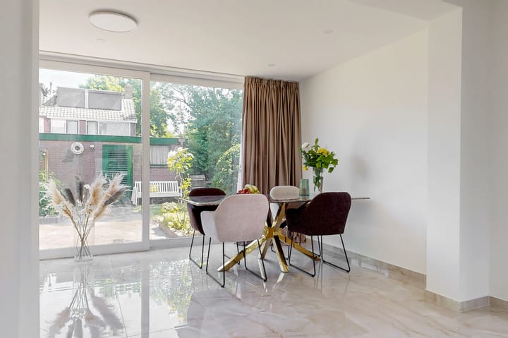 Foto 7 van Frederik van Eedenstraat 1