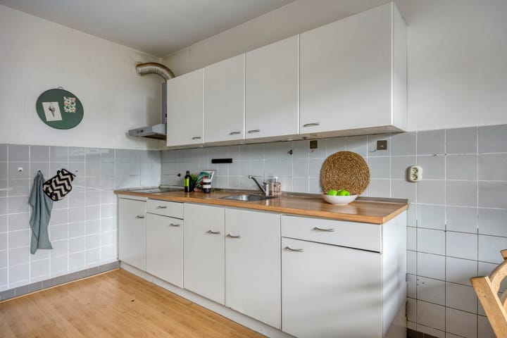 Photo 3 of Wijnpeerstraat 65