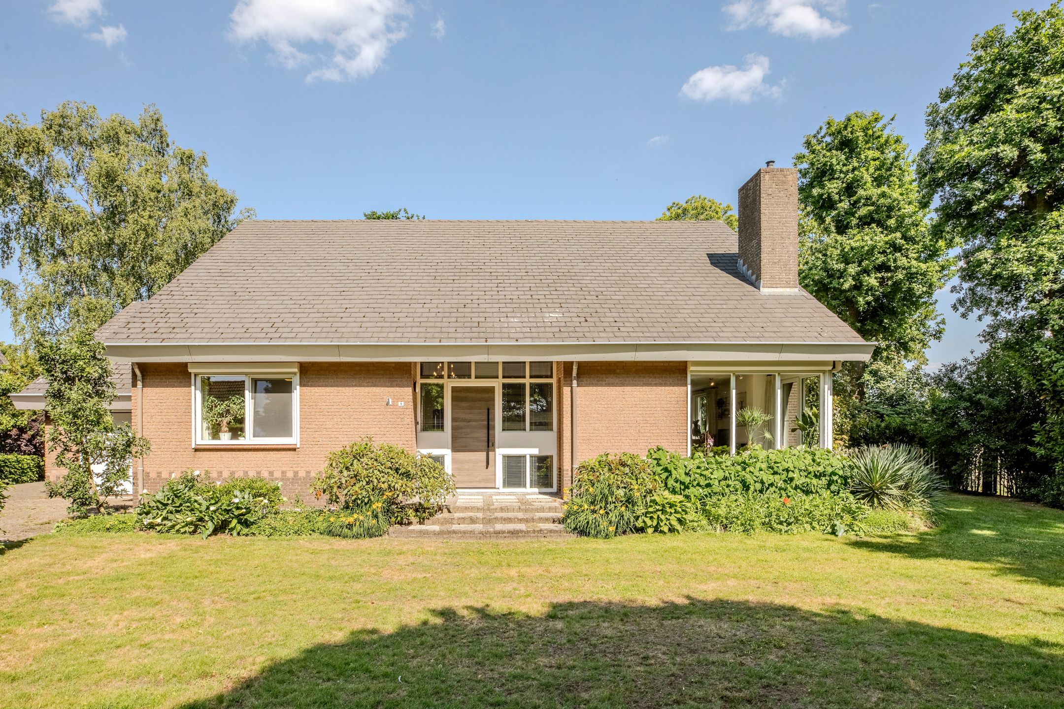 Foto 6 van Laag Spul 9