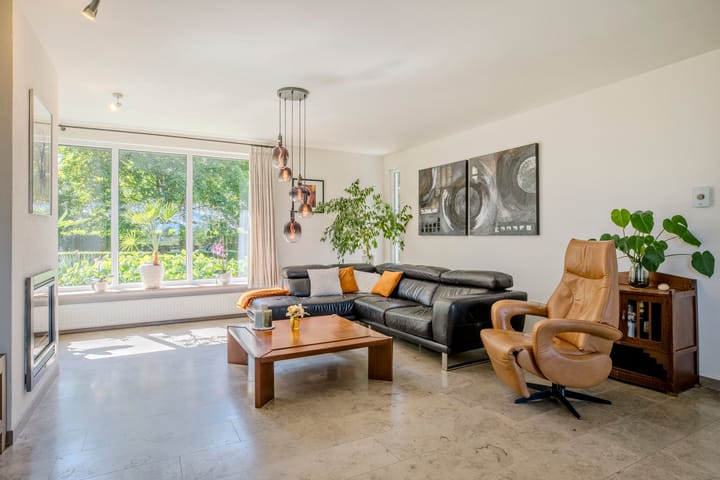 Foto 9 van Laag Spul 9