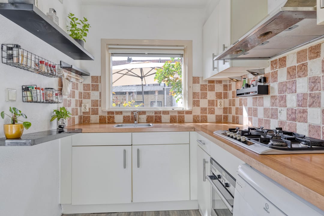 Foto 16 van Nuijtsstraat 35