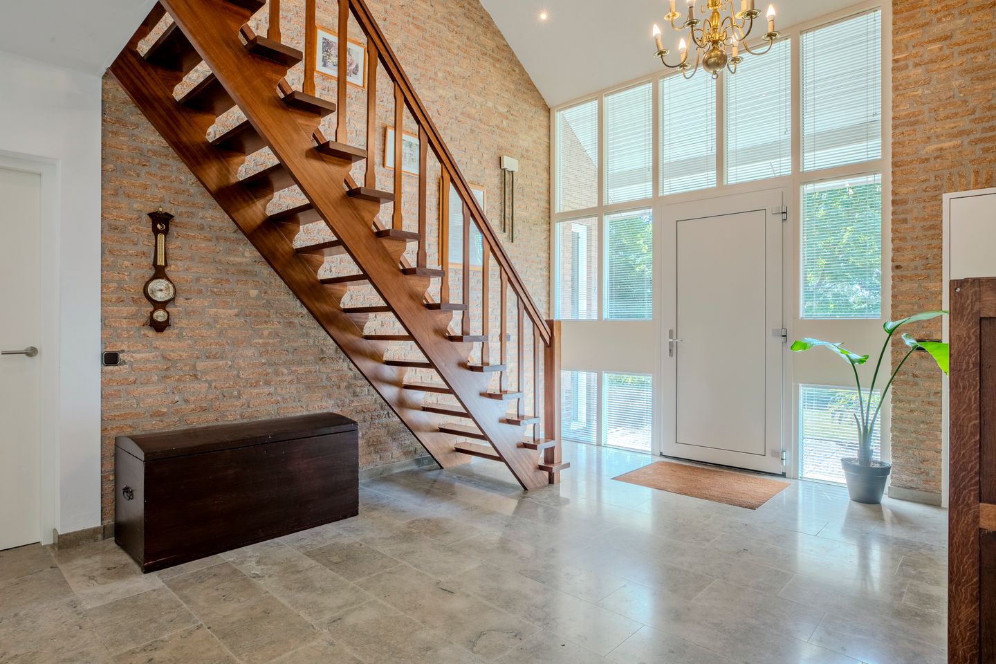 Foto 20 van Laag Spul 9