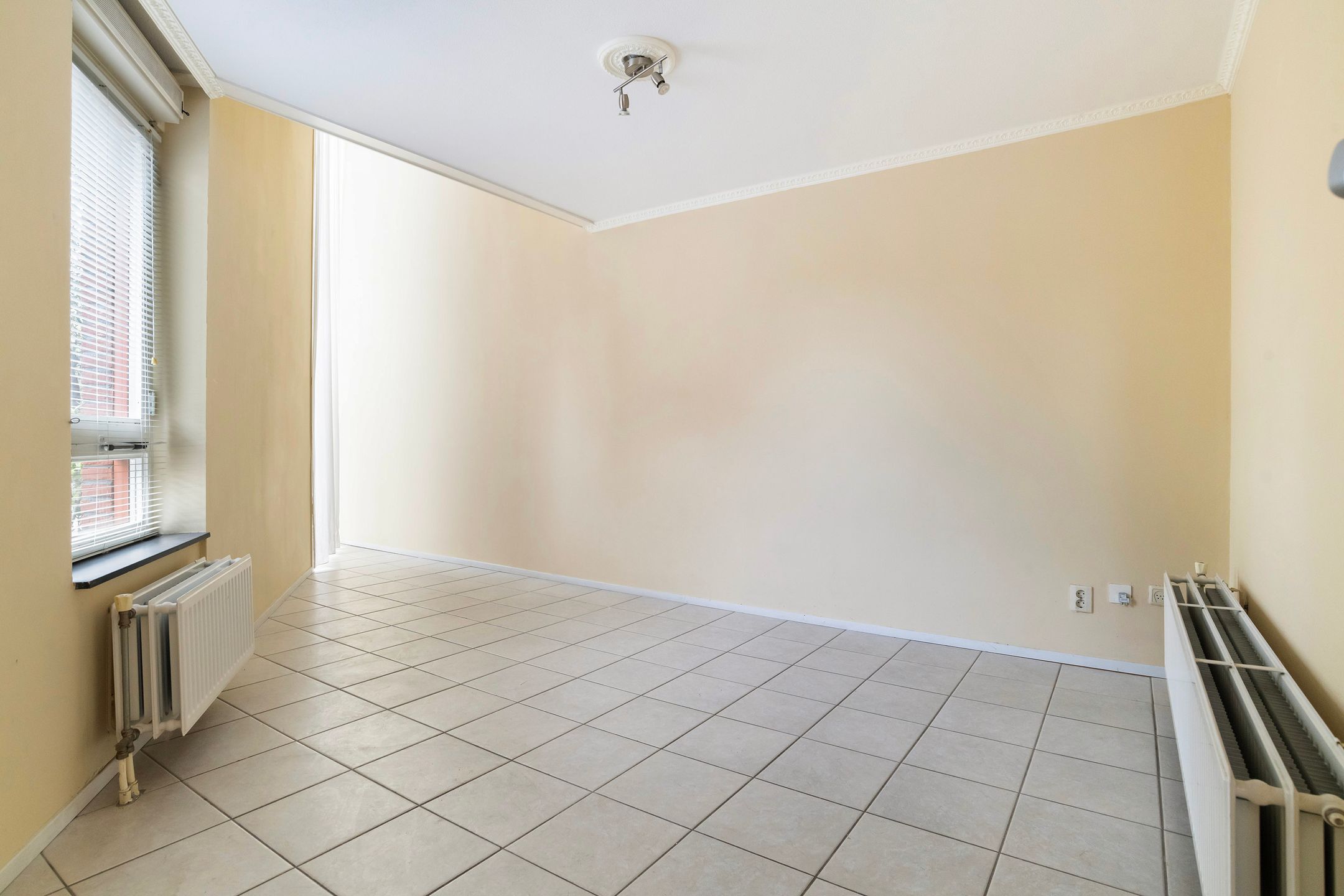 Foto 9 van Parallelweg 123