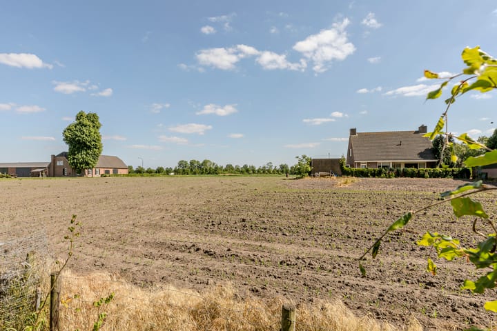 Foto 50 van Laag Spul 9