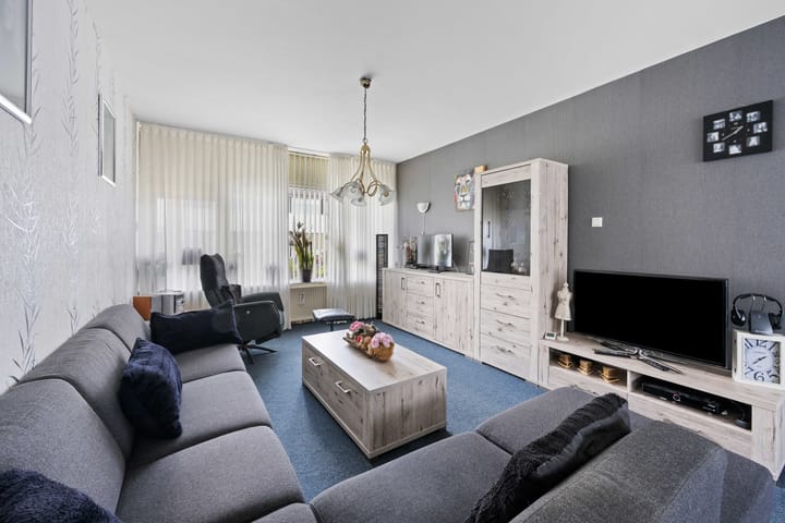 Foto 10 van Voeghoutenstraat 230