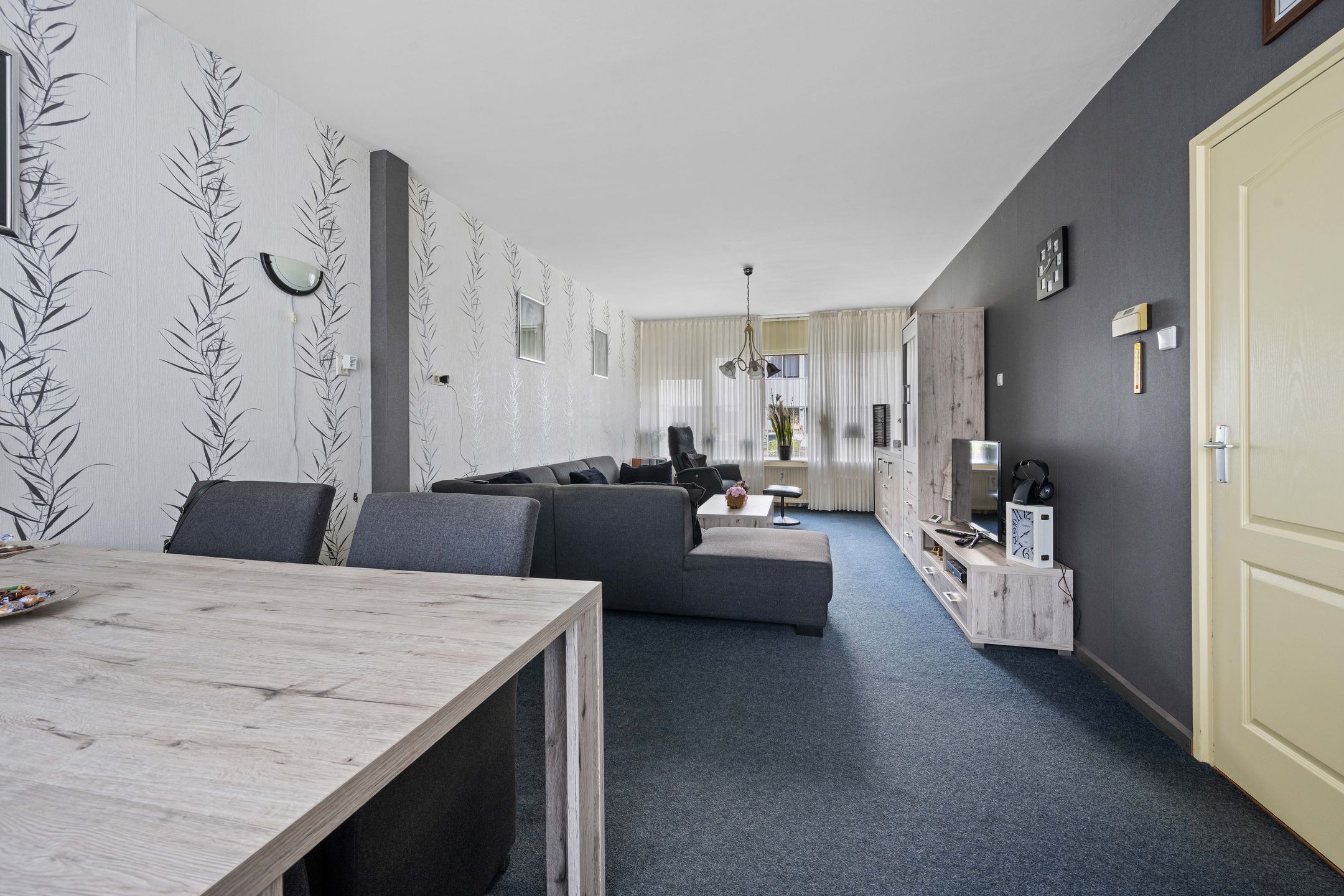 Foto 15 van Voeghoutenstraat 230