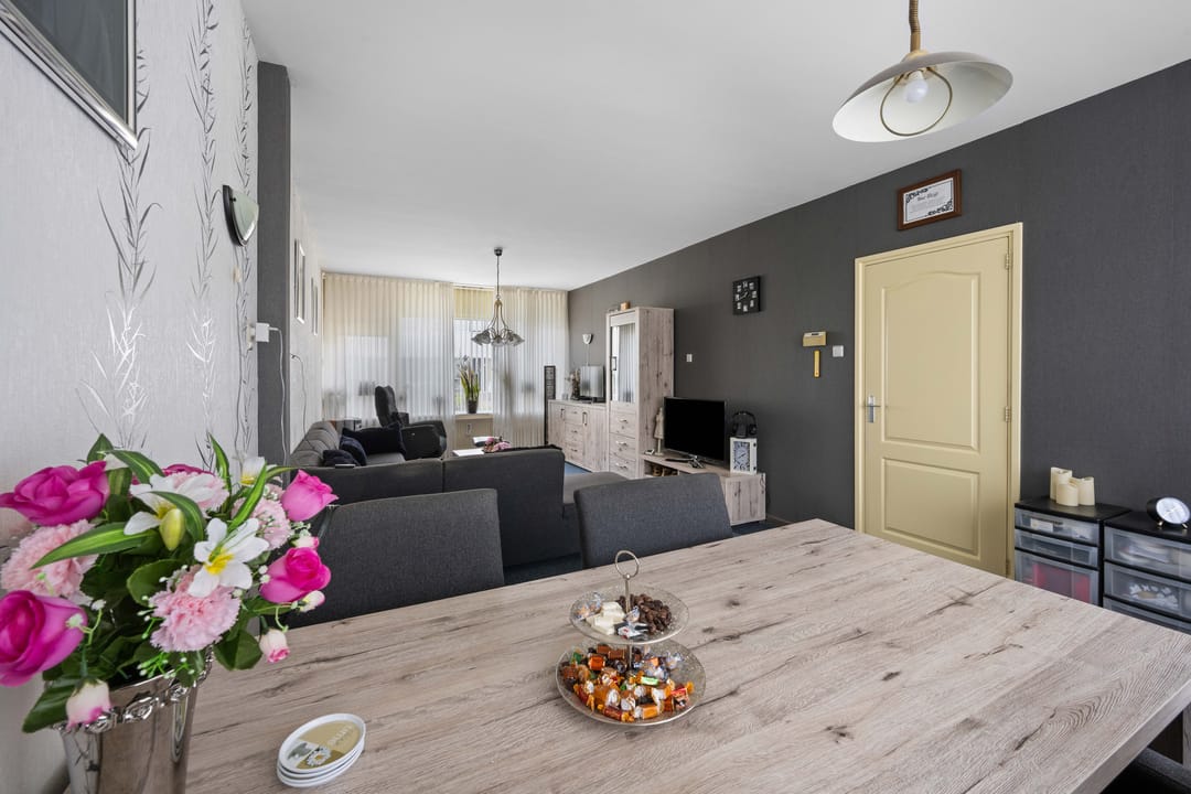 Foto 16 van Voeghoutenstraat 230