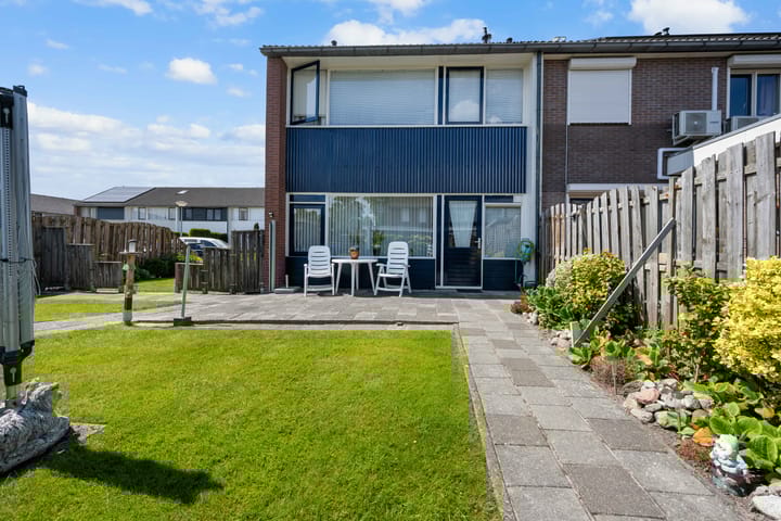 Foto 36 van Voeghoutenstraat 230