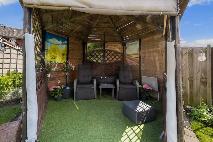 Foto 37 van Voeghoutenstraat 230