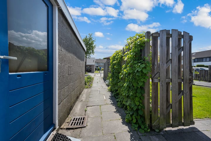 Foto 38 van Voeghoutenstraat 230