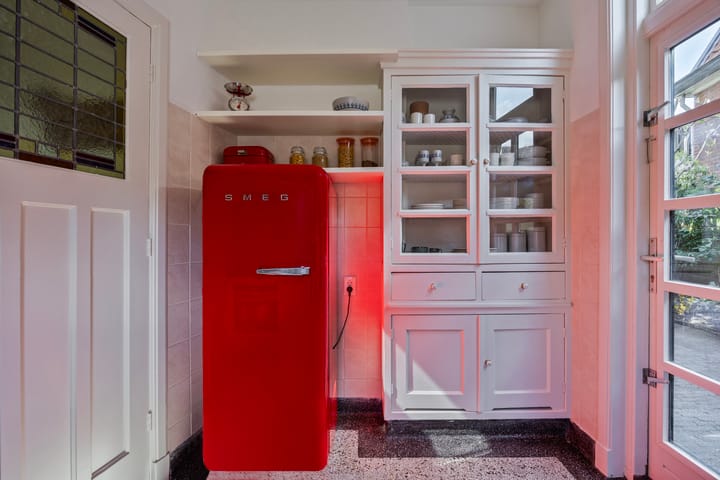 Foto 17 van Van der Waalsstraat 2